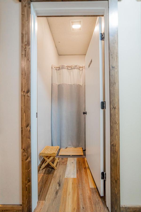 Pintler'S Portal Hostel อนาคอนดา ภายนอก รูปภาพ