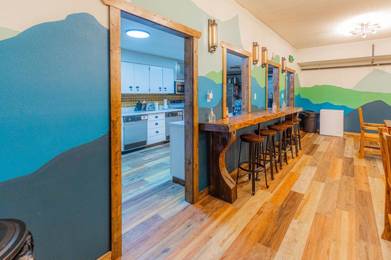 Pintler'S Portal Hostel อนาคอนดา ภายนอก รูปภาพ