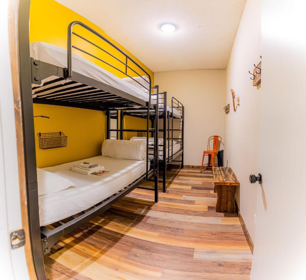 Pintler'S Portal Hostel อนาคอนดา ภายนอก รูปภาพ