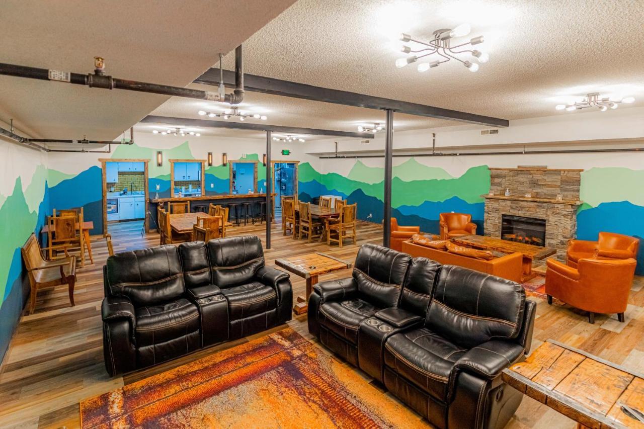 Pintler'S Portal Hostel อนาคอนดา ภายนอก รูปภาพ