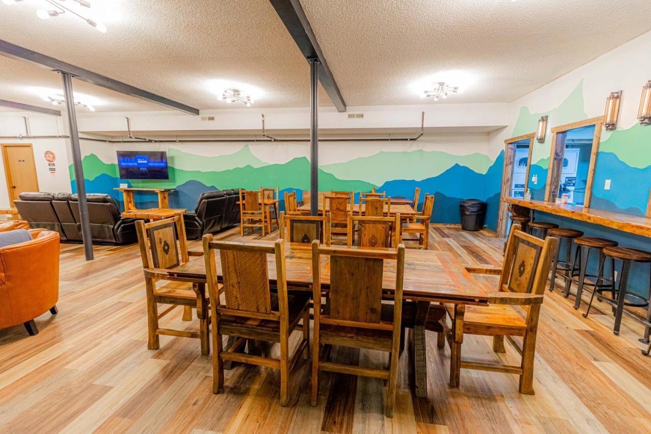 Pintler'S Portal Hostel อนาคอนดา ภายนอก รูปภาพ